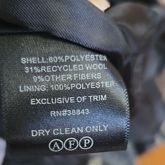 Centigrade Women's Brown and Black Leopard Coat. - Picture 6 of 9